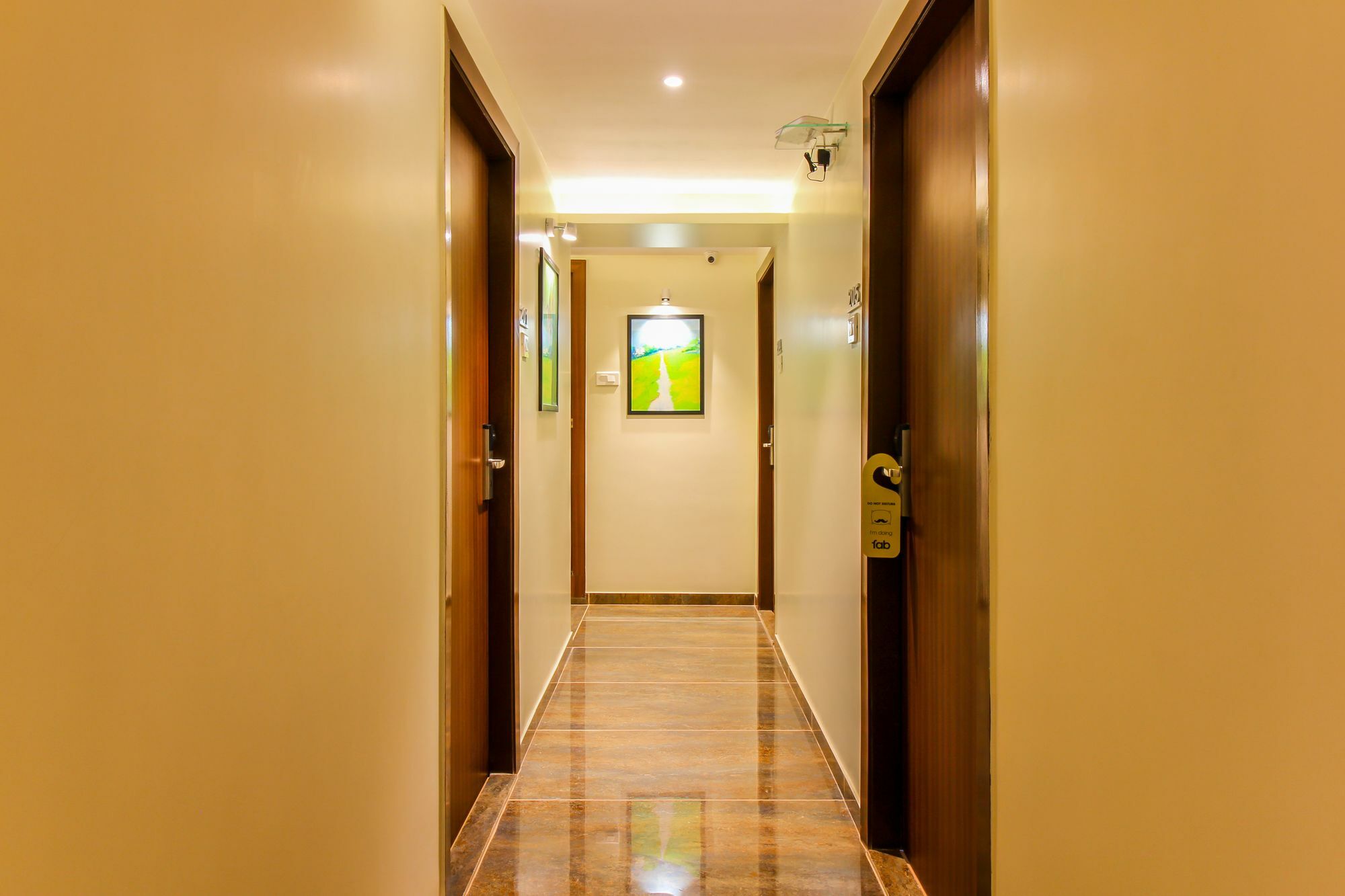 Fluorescent By Bizzgrow Hotels International Airport - Formerly Known As Byaris International Bombay Eksteriør billede
