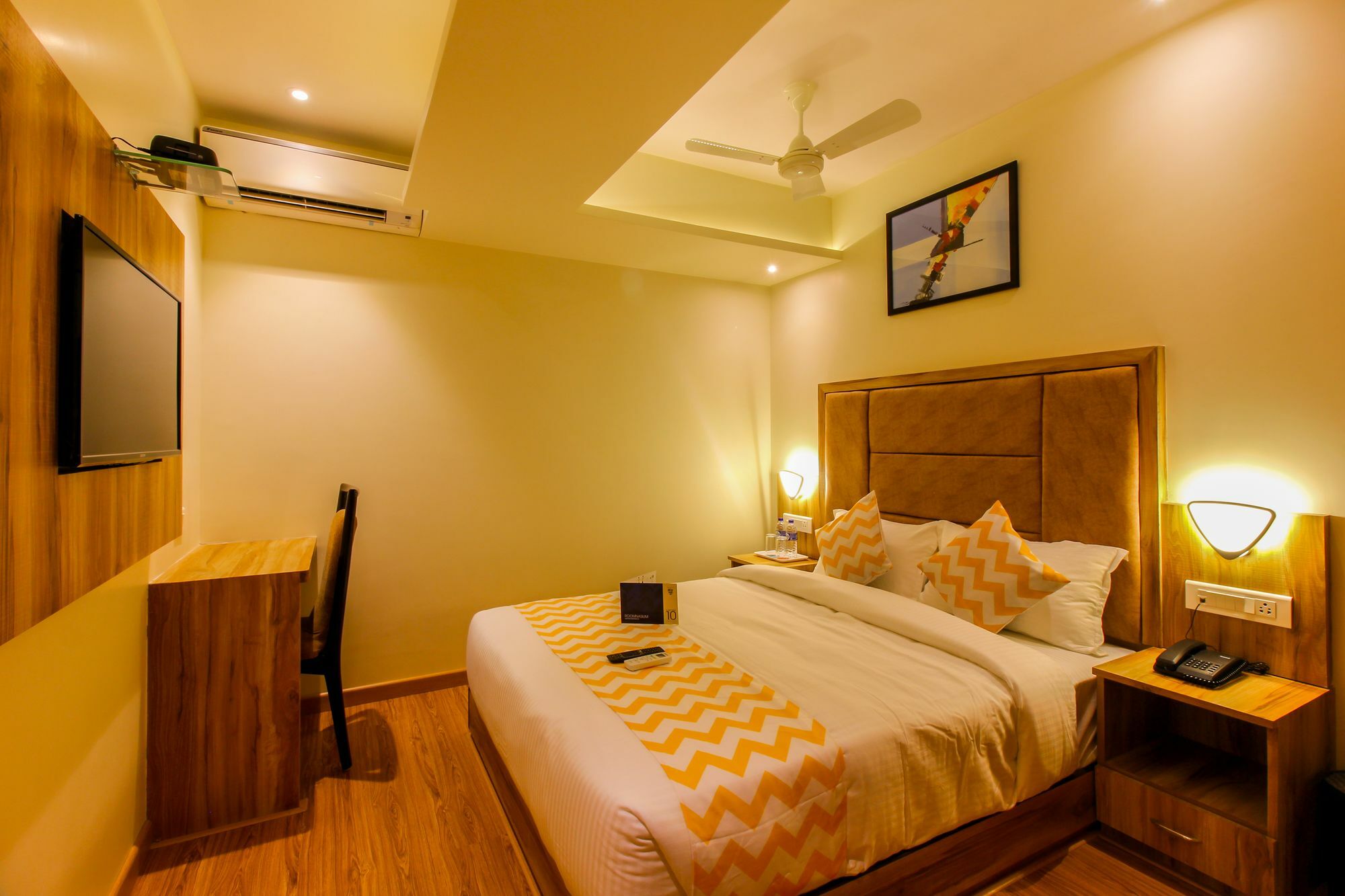 Fluorescent By Bizzgrow Hotels International Airport - Formerly Known As Byaris International Bombay Eksteriør billede