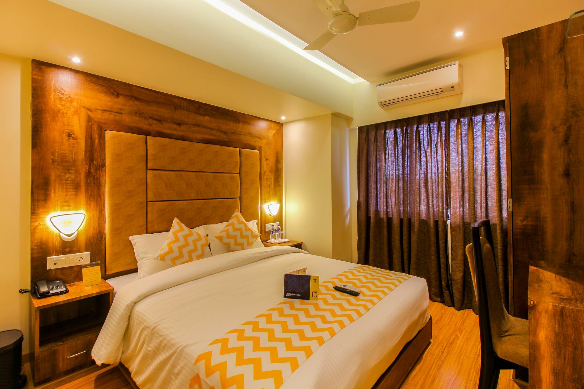 Fluorescent By Bizzgrow Hotels International Airport - Formerly Known As Byaris International Bombay Eksteriør billede